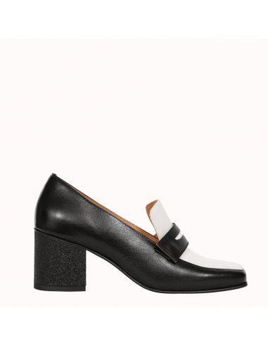 Mocassins Bossuet Noir & Blanc ouvre sa boutique